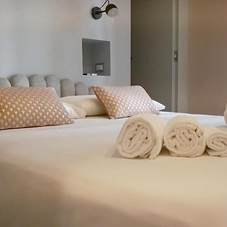 Luciani 33 Luxury Rooms 살레르노 외부 사진