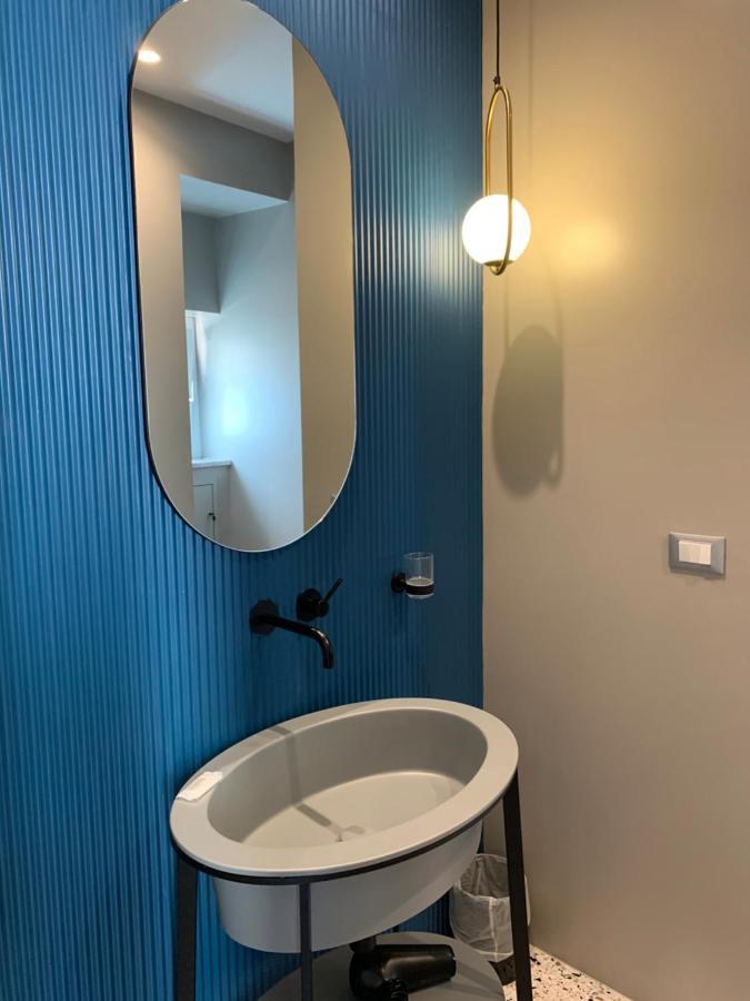 Luciani 33 Luxury Rooms 살레르노 외부 사진