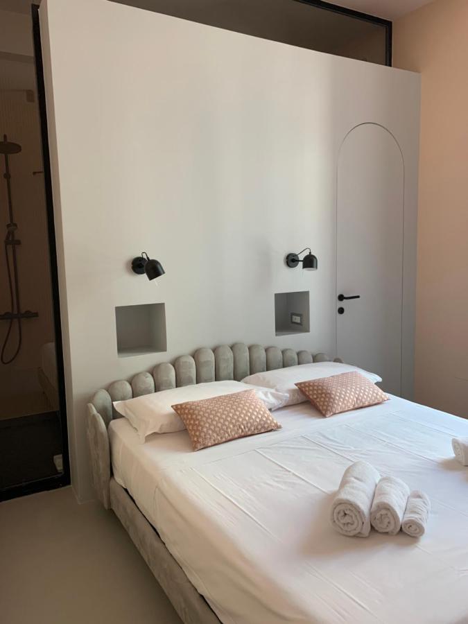 Luciani 33 Luxury Rooms 살레르노 외부 사진