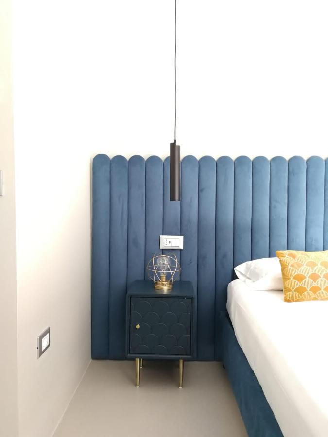Luciani 33 Luxury Rooms 살레르노 외부 사진