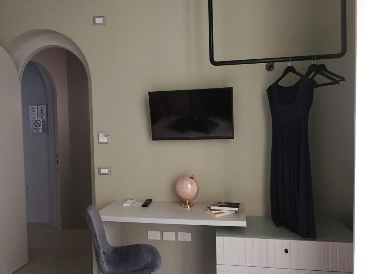 Luciani 33 Luxury Rooms 살레르노 외부 사진