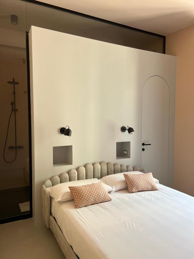 Luciani 33 Luxury Rooms 살레르노 외부 사진